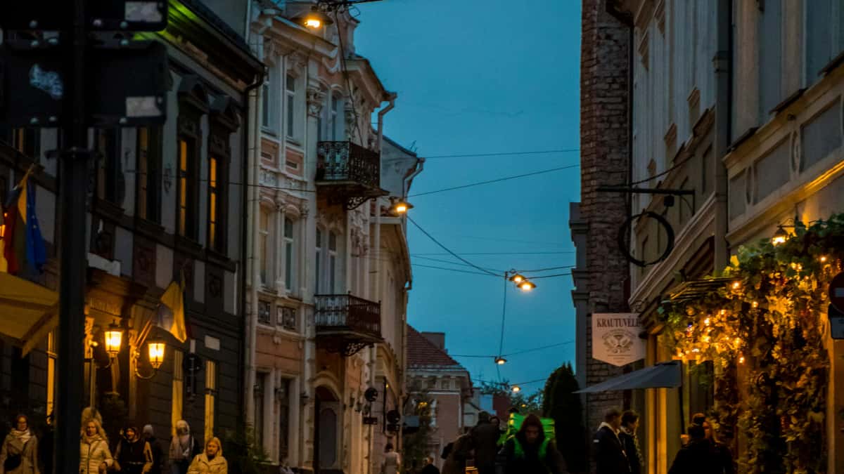 Kūrėjams: kaip pasiekti Lenkijos prekes per Josh ir susikurti cross‑promo