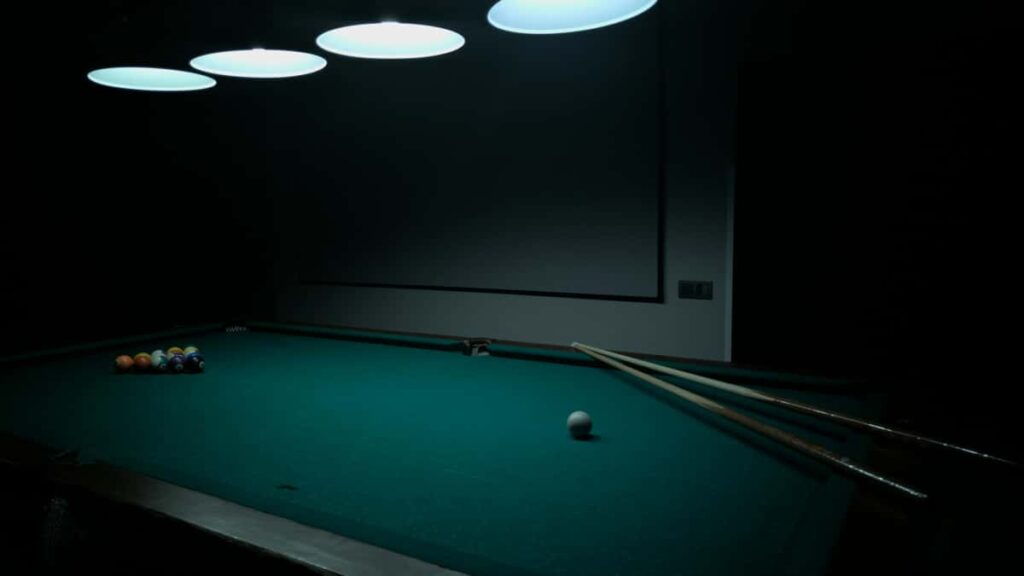 Praktinis gidas Lietuvos reklamdaviams: kur, kaip ir uz kokia kaina susirasti Vokietijos Etsy kurejus, kurie darytu reaction kampanijas albumams taktika, pavyzdziai ir rizikos valdymas.