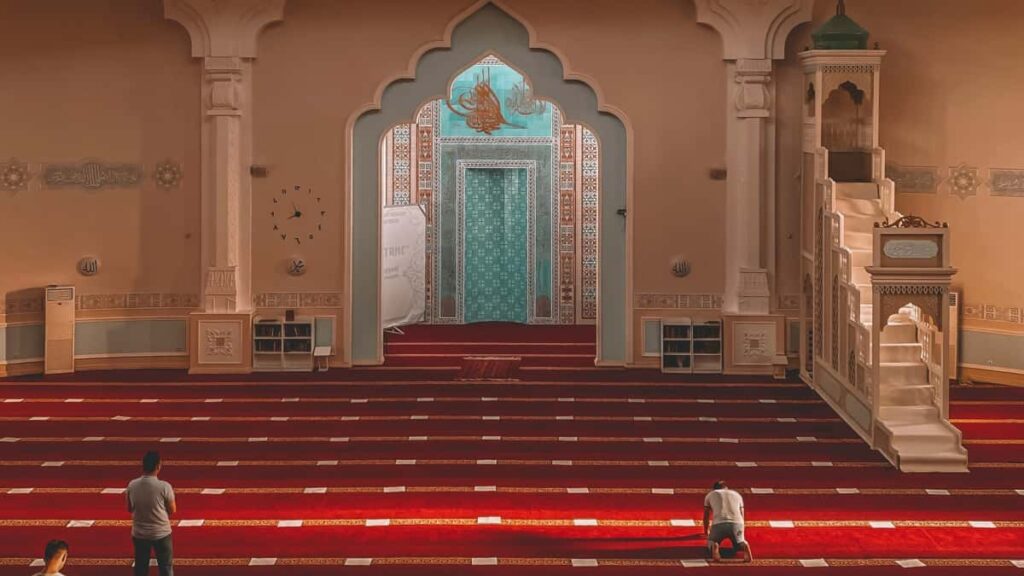 Praktinis gidas Lietuvos kurejams: zingsniai, taktika ir vietiniai niuansai, kaip per LinkedIn uzmegzti rysius su Bulgarijos prekiu zenklais ir padaryti sekminga crosspromo.