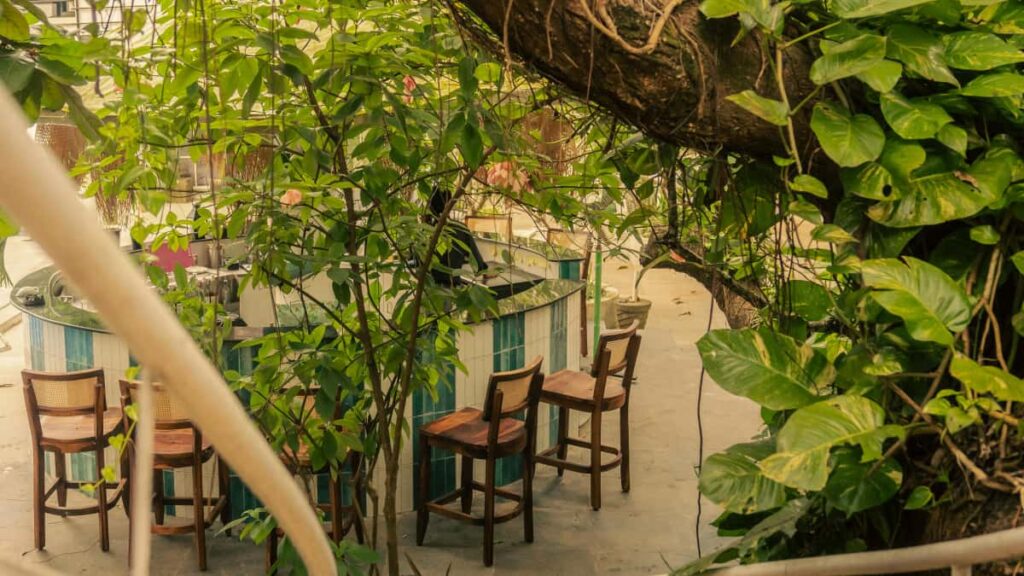 Praktinis vadovas Lietuvos kurejams kaip atrasti ir susisiekti su Kazachstano prekiu zenklais per Pinterest, susitarti del sponsoriu ir paversti travel vlogus pardavimu kanalu.