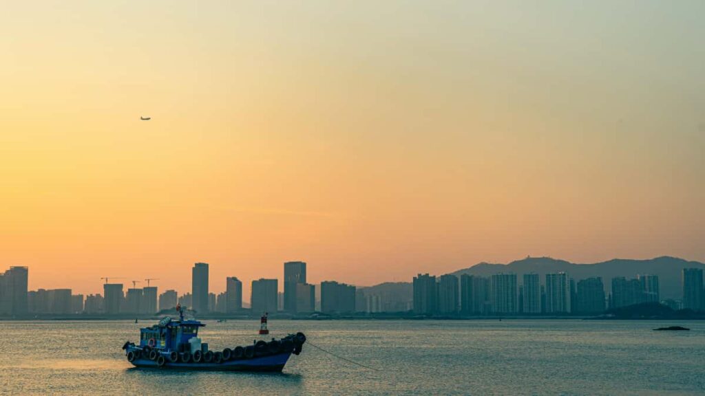 Praktinis vadovas lietuviams kurejams kaip rasti ir susisiekti su Maroko pardavejais Taobao, gauti pavyzdzius ir testuoti sporto iranga efektyviai.