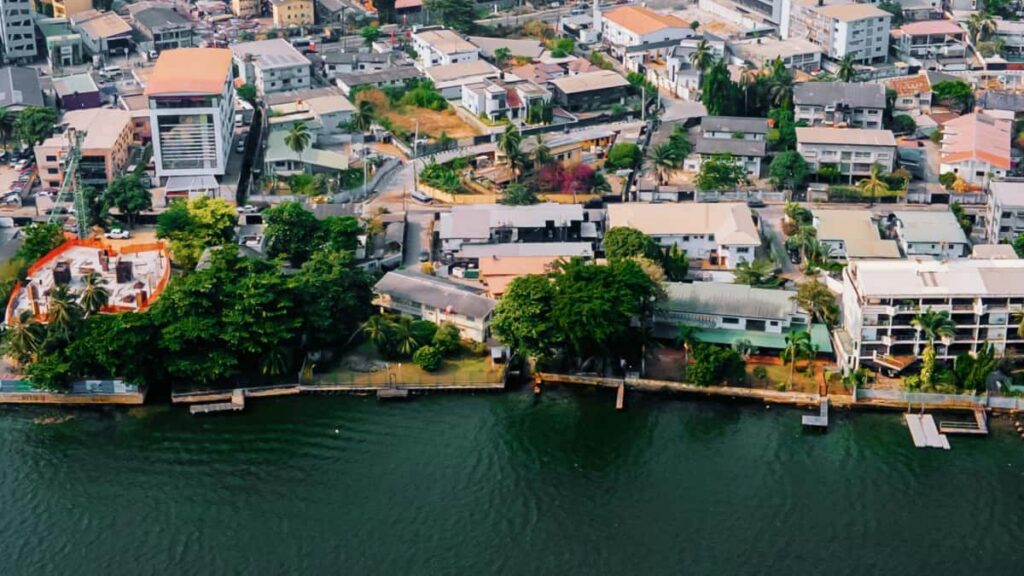 Praktinis gidas Lietuvos kurejams: kaip rasti, kontaktuoti ir uzsukti sponsorius is Vietnamas per Roposo taktika, pavyzdziai ir kanalai 2025 m.