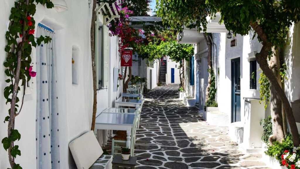 Praktinis vadovas Lietuvos reklamdaviams: kaip atrasti Ukrainos Amazon kurejus, ivertinti ju auditorija ir maksimaliai padidinti mobiliu programeliu diegimu ROI.