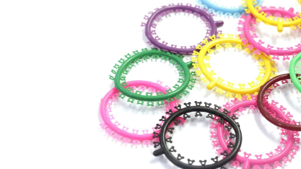 Praktinis gidas Lietuvos reklamuotojams: kaip surasti Jordanijos WhatsApp kurejus, sutarti del sokiu issukiu ir paleisti viral kampanija.